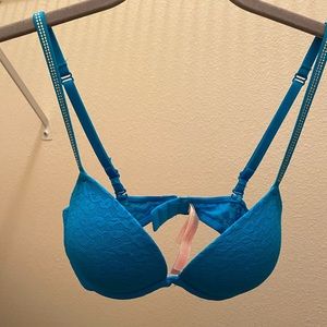 Victoria’s Secret PINK bedazzled early 2000’s vibe blue push up bra